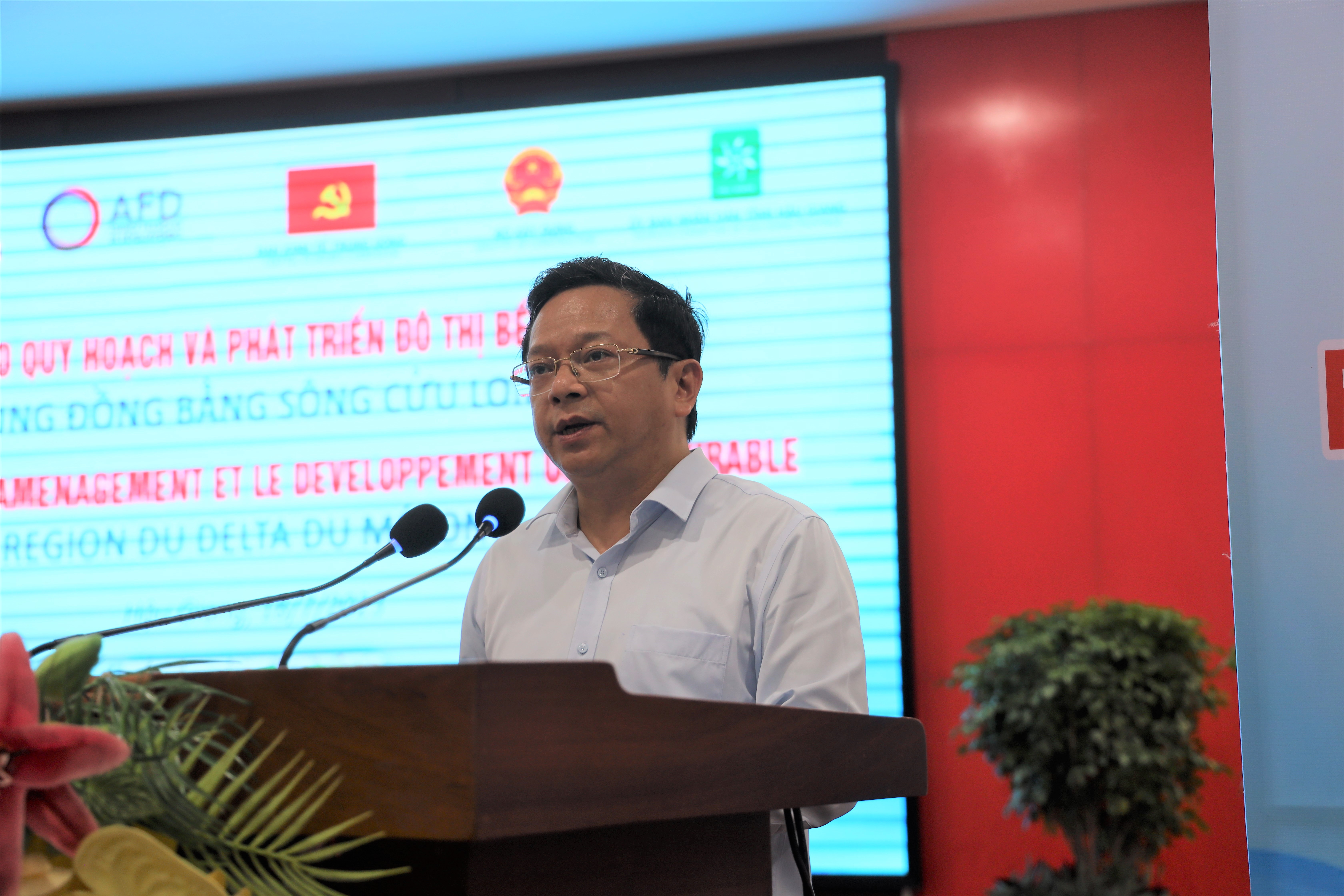 &Ocirc;ng Nguyễn Đức Hiển, Ph&oacute; trưởng ban Link Trang Chủ PG88.Com Mới #2026 TW ph&aacute;t biểu tại hội thảo.