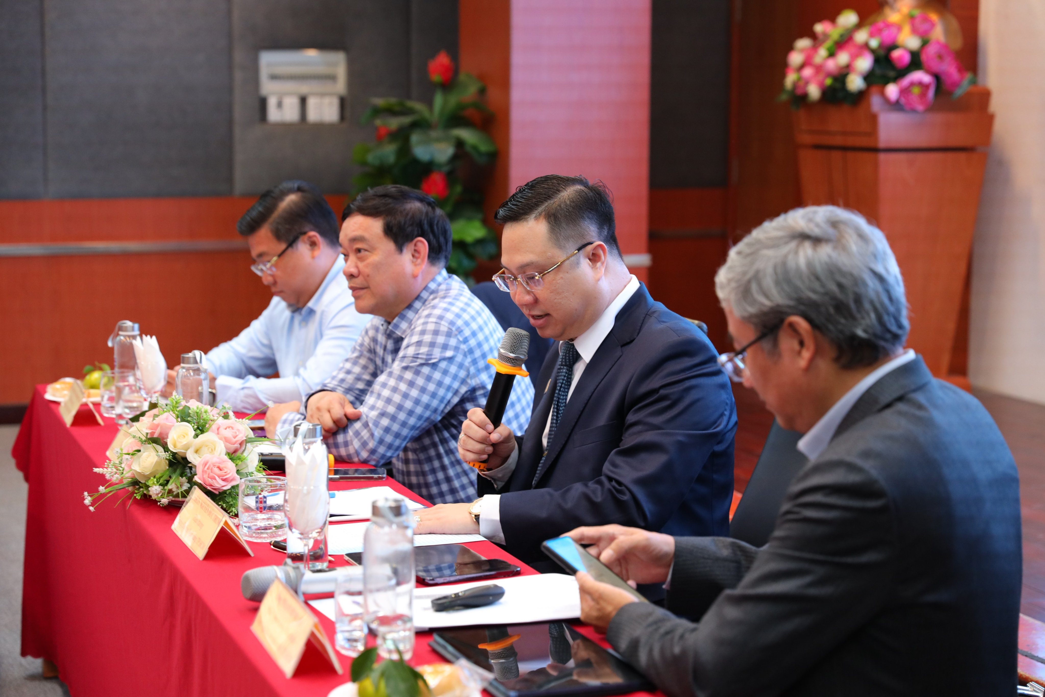 C&aacute;c chuy&ecirc;n gia đang thảo luận về những điểm nghẽn trong tăng trưởng&nbsp;Link Trang Chủ PG88.Com Mới #2026 TP.HCM v&agrave; giải ph&aacute;p th&aacute;o gỡ kh&oacute; khăn