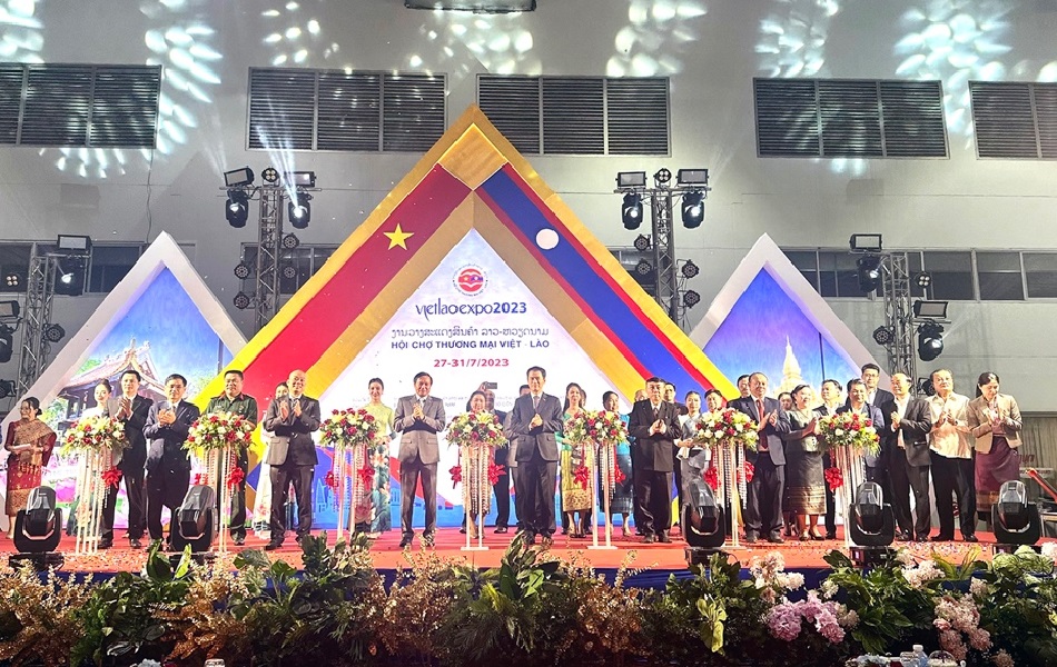 Lễ khai mạc Hội chợ PG88 Sòng bạc trực tuyến TOP 1 Việt Nam | Casino, Nổ Hũ Việt – Lào 2023.