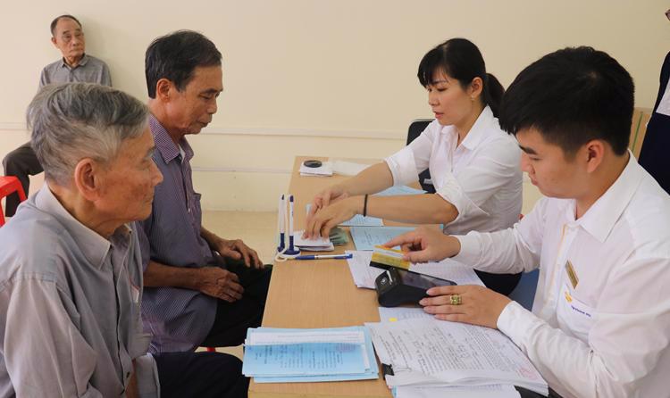 Chính phủ đề xuất trợ cấp hưu trí cho người không có lương hưu