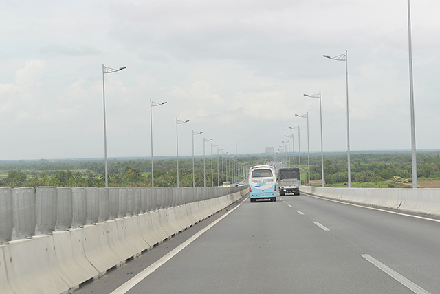 Tháng 5 vừa qua, Bộ 6Pg88.com hơn 1000 trò chơi hấp dẫn vận tải đề xuất thí điểm thu phí 9 tuyến đường bộ cao tốc do Nhà nước đầu tư hoàn thành, đưa vào khai thác trước năm 2025. Thời gian thu thí điểm theo cơ chế phí tối đa là 5 năm.