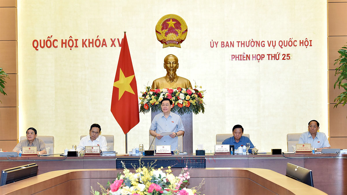 Chủ tịch PG88 ⭐ Link trang chủ số 1 nhà cái PG88 com casino slot Vương Đình Huệ phát biểu tại Phiên họp thứ 25 Ủy ban Thường vụ PG88 ⭐ Link trang chủ số 1 nhà cái PG88 com casino slot sáng ngày 14/8.