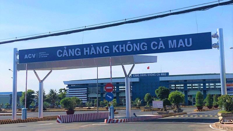 Hiện tại, sân bay Cà Mau đạt tiêu chuẩn 3C khai thác các dòng máy bay cỡ nhỏ như ATR-72 và tương đương. 