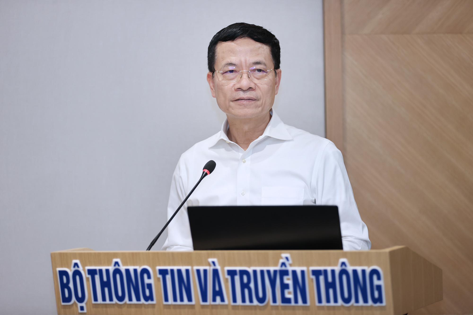 6PG88VN