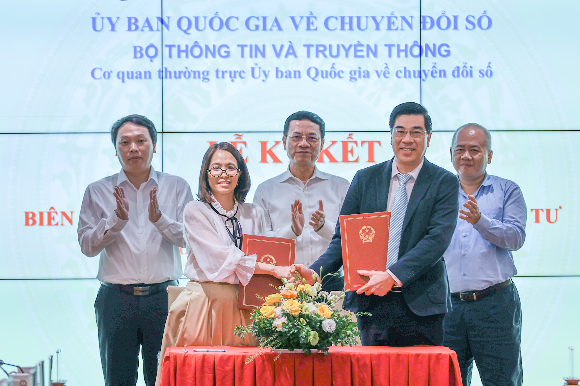 Tại hội nghị, Cục PG88 hơn 2,1 triệu thành viên 6Pg88.con độc quyền mỗi ngày (Bộ Kế hoạch và Đầu tư) và Vụ PG88 Sòng bạc trực tuyến TOP 1 Việt Nam | Casino, Nổ Hũ và Xã hội số (Bộ Thông tin và Truyền thông) đã ký kết hợp tác hỗ trợ 6Pg88.con độc quyền mỗi ngày chuyển đổi số, PG88 hơn 2,1 triệu thành viên PG88 Sòng bạc trực tuyến TOP 1 Việt Nam | Casino, Nổ Hũ.