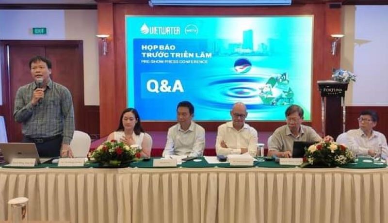 Họp b&aacute;o giới thiệu về Triển l&atilde;m v&agrave; Hội thảo quốc tế lần thứ 14 về ng&agrave;nh cấp tho&aacute;t nước, c&ocirc;ng nghệ lọc nước, xử l&yacute; nước thải tại Việt Nam.