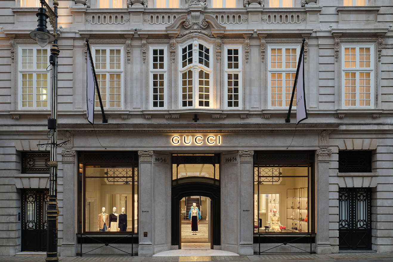 Sau hai năm khởi c&ocirc;ng tu sửa,&nbsp;cửa h&agrave;ng mới của Gucci&nbsp;đ&atilde; khai trương v&agrave;o ng&agrave;y 5/9 vừa qua.