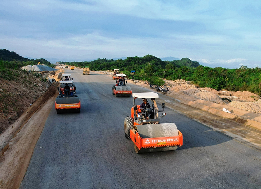 Nỗ lực giải ngân vốn đầu tư công những tháng cuối năm 2023 đặt ra nhiêu thách thức đối với ngành GTVT, các chủ đầu tư Link Trang Chủ PG88.Com Mới #2026...