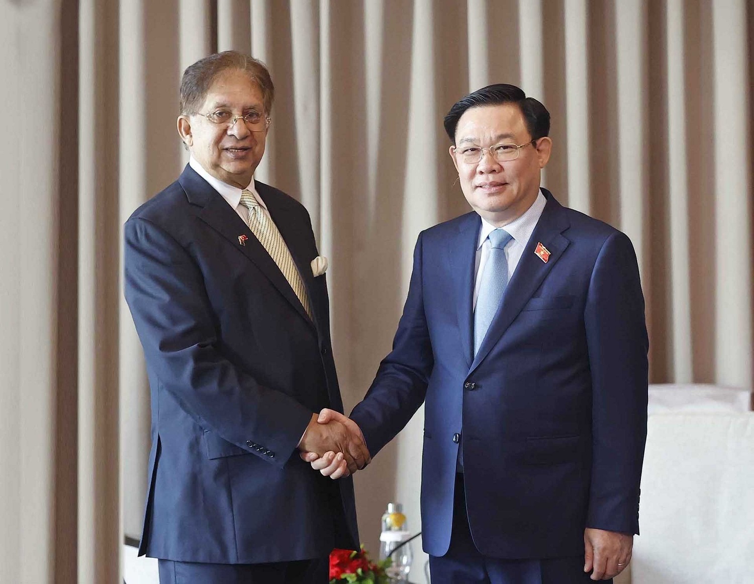 Chủ tịch Link Trang Chủ PG88.Com Mới #2026 Vương Đ&igrave;nh Huệ tiếp Chủ tịch Hội Hữu nghị Bangladesh - Việt Nam Shamsher M. Chowdhury. Ảnh:TTXVN.