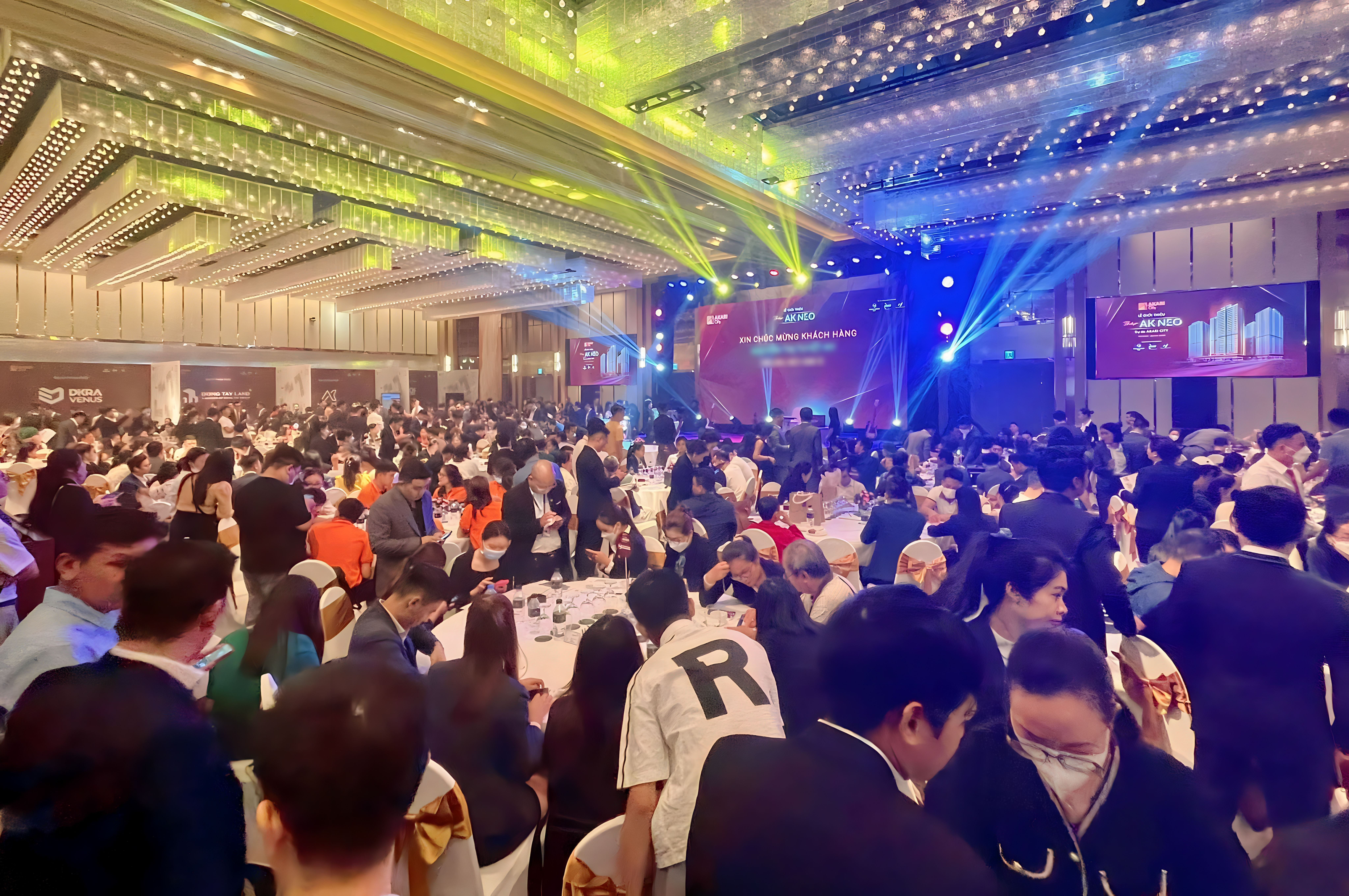 Hơn 500 khách hàng tham dự sự kiện giới thiệu tháp AK NEO vào cuối tuần qua.