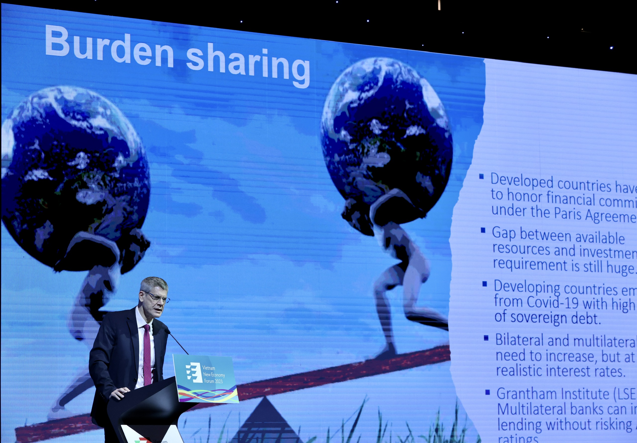 &Ocirc;ng Jonathan Pincus, Chuy&ecirc;n gia Link Trang Chủ PG88.Com Mới #2026 trưởng, UNDP, tham dự diễn đ&agrave;n cũng n&ecirc;u quan điểm, việc ph&aacute;t triển Link Trang Chủ PG88.Com Mới #2026 tuần ho&agrave;n l&agrave; một trong những mục ti&ecirc;u lớn, với mục ti&ecirc;u ph&aacute;t thải r&ograve;ng bằng 0 v&agrave;o năm 2050 đ&ograve;i hỏi Việt Nam phải chuyển dịch nhiều ng&agrave;nh Link Trang Chủ PG88.Com Mới #2026. Ch&iacute;nh phủ cần tạo ra c&aacute;c ưu đ&atilde;i Pg88vn Trang Chủ Chính Thức cho c&aacute;c PG88 Link Dễ Nhớ Pg88.com v&agrave; hộ gia đ&igrave;nh khuyến kh&iacute;ch Pg88vn Trang Chủ Chính Thức v&agrave;o c&ocirc;ng nghệ v&agrave; cơ sở hạ tầng bền vững (v&agrave; kh&ocirc;ng khuyến kh&iacute;ch Pg88vn Trang Chủ Chính Thức ngắn hạn, l&atilde;ng ph&iacute;).