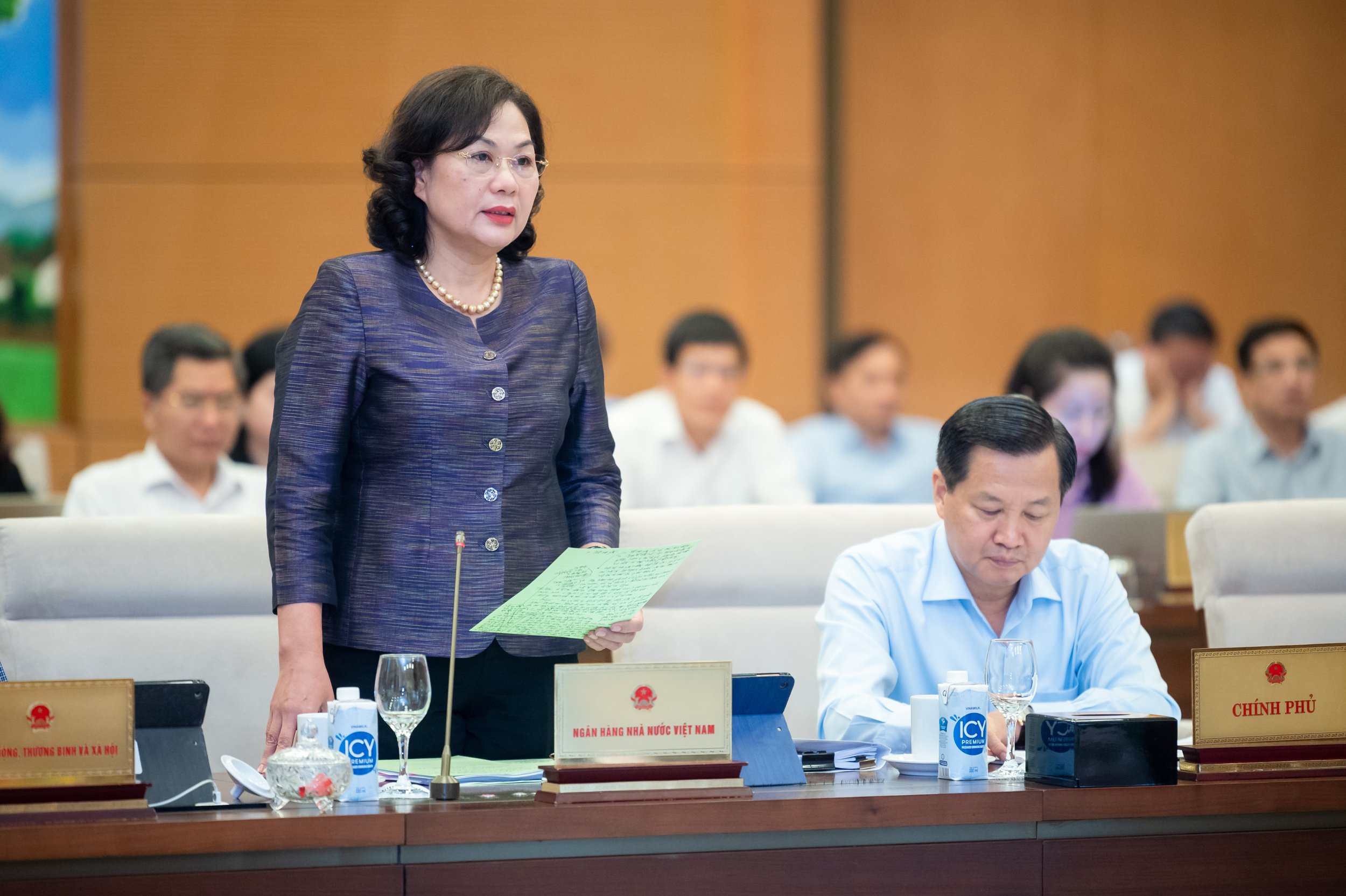 Thống đốc Ng&acirc;n h&agrave;ng Nh&agrave; nước Nguyễn Thị Hồng ph&aacute;t biểu tại&nbsp; phi&ecirc;n họp s&aacute;ng 16/10 của Ủy ban Thường vụ Link Trang Chủ PG88.Com Mới #2026. Ảnh: Cổng Th&ocirc;ng tin Link Trang Chủ PG88.Com Mới #2026.&nbsp;