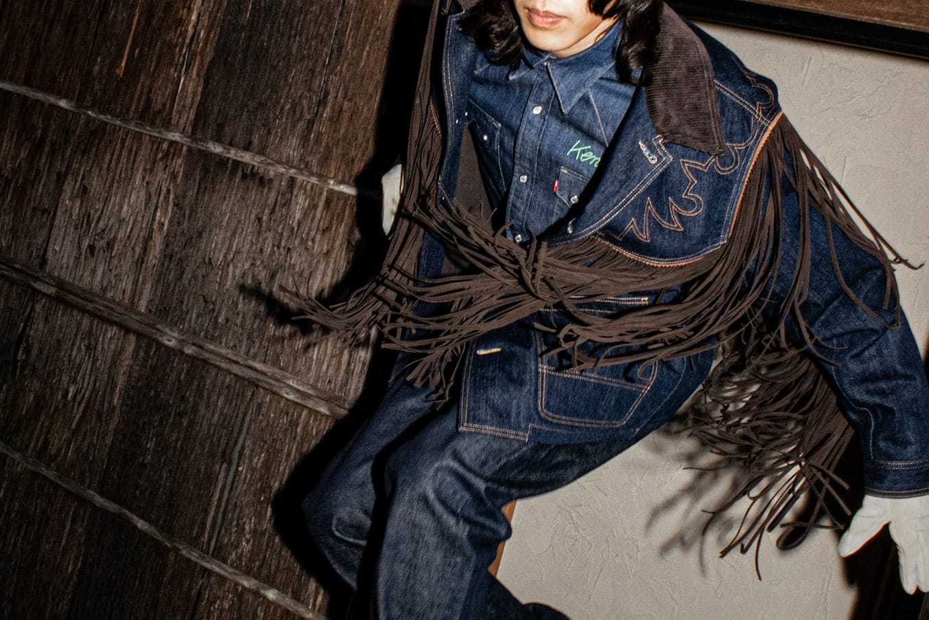 Denim thu hút giới trẻ, trở thành xu hướng dẫn đầu mùa Thu - Đông 2023