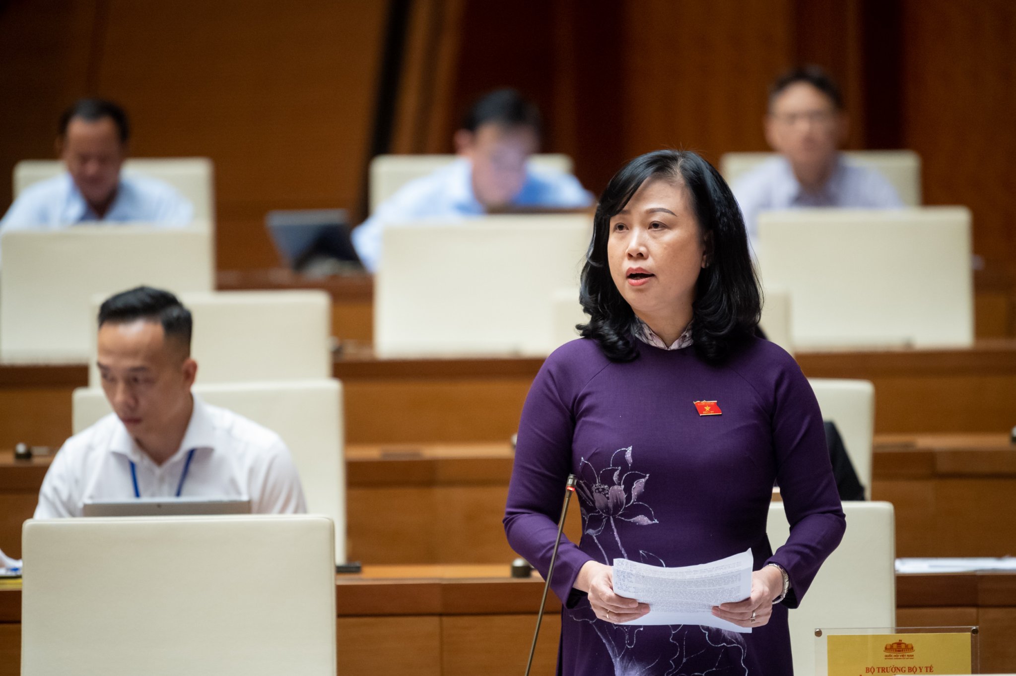 Bộ trưởng Đào Hồng Lan: Bệnh nhân có bảo hiểm y tế vẫn phải tự mua thuốc ngoài 