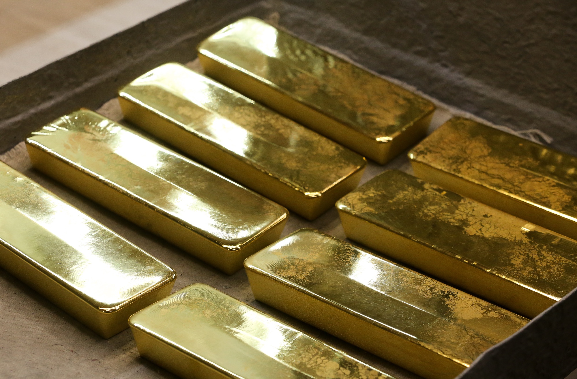 Vàng hồi giá, “cá mập” SPDR Gold Trust mua ròng