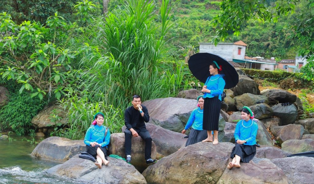Hát soóng cọ của người Sán Chỉ là Di sản Văn hóa phi vật thể quốc gia.