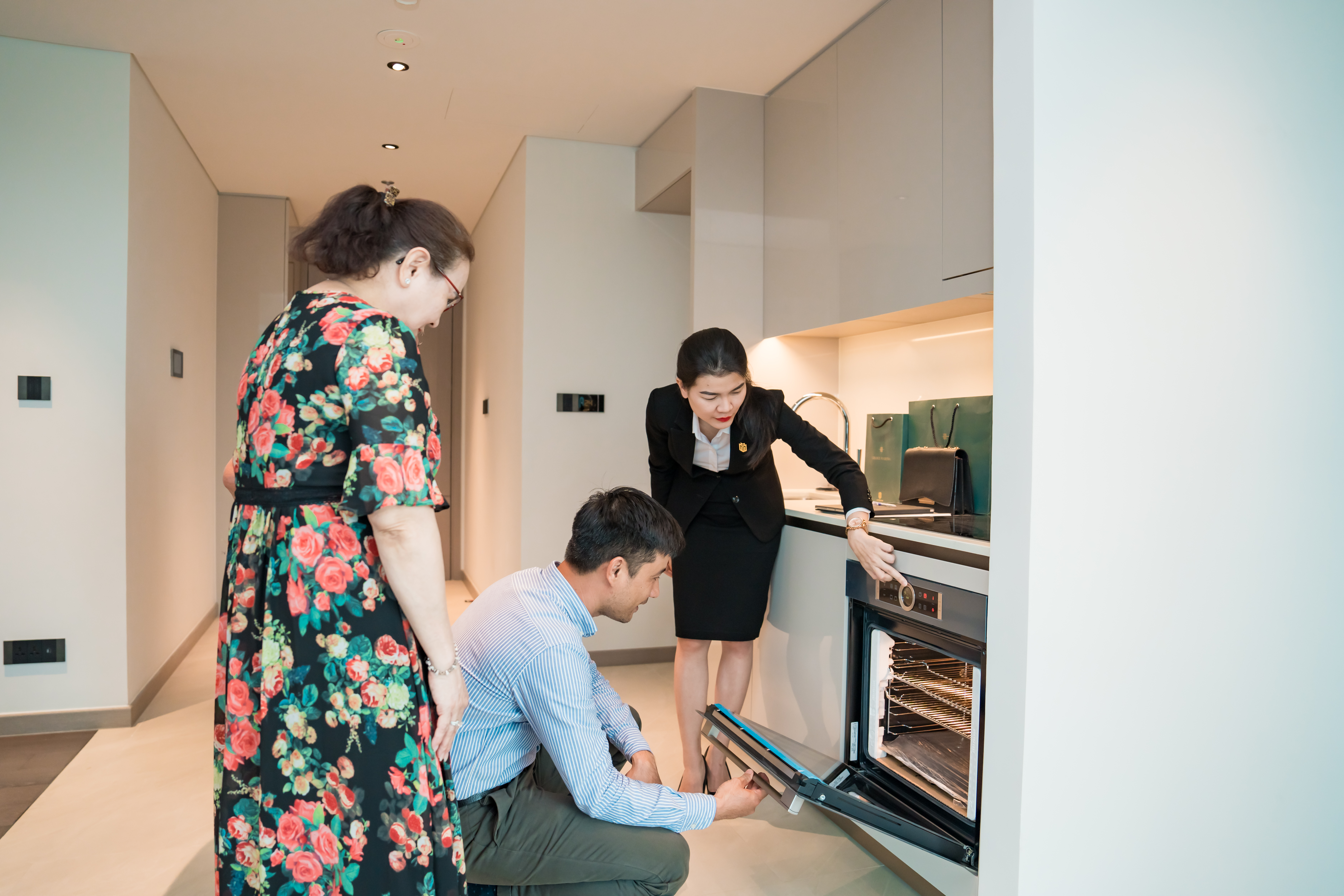Căn hộ hàng hiệu Marriott, Grand Marina, Saigon nhận “cơn mưa” lời khen từ những chủ nhân đầu tiên