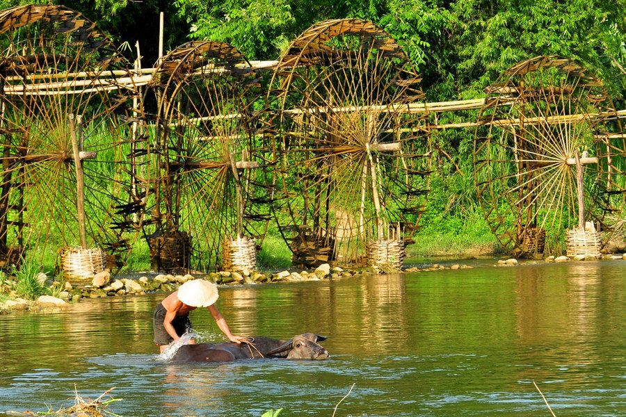 Cọn nước tại P&ugrave; Lu&ocirc;ng