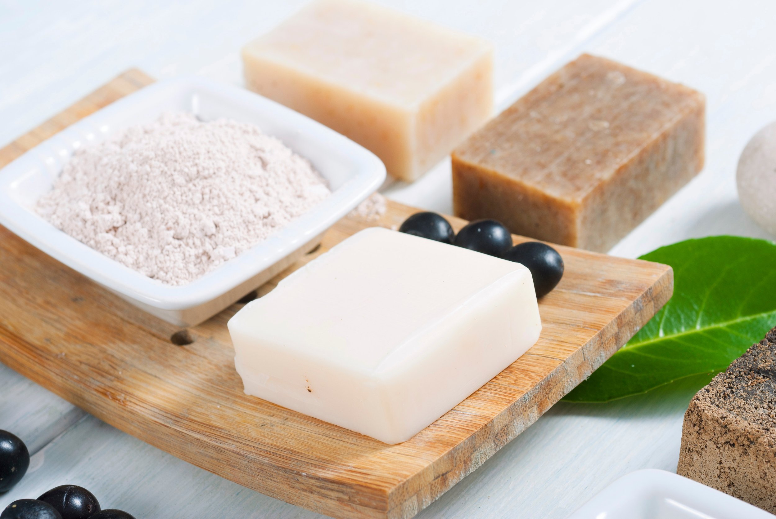 Loại bỏ nước để giảm trọng lượng sản phẩm c&ograve;n gi&uacute;p nh&agrave; sản xuất loại bỏ bớt bao b&igrave; nhựa v&agrave; nguy cơ ph&aacute;t thải nhi&ecirc;n liệu h&oacute;a thạch.