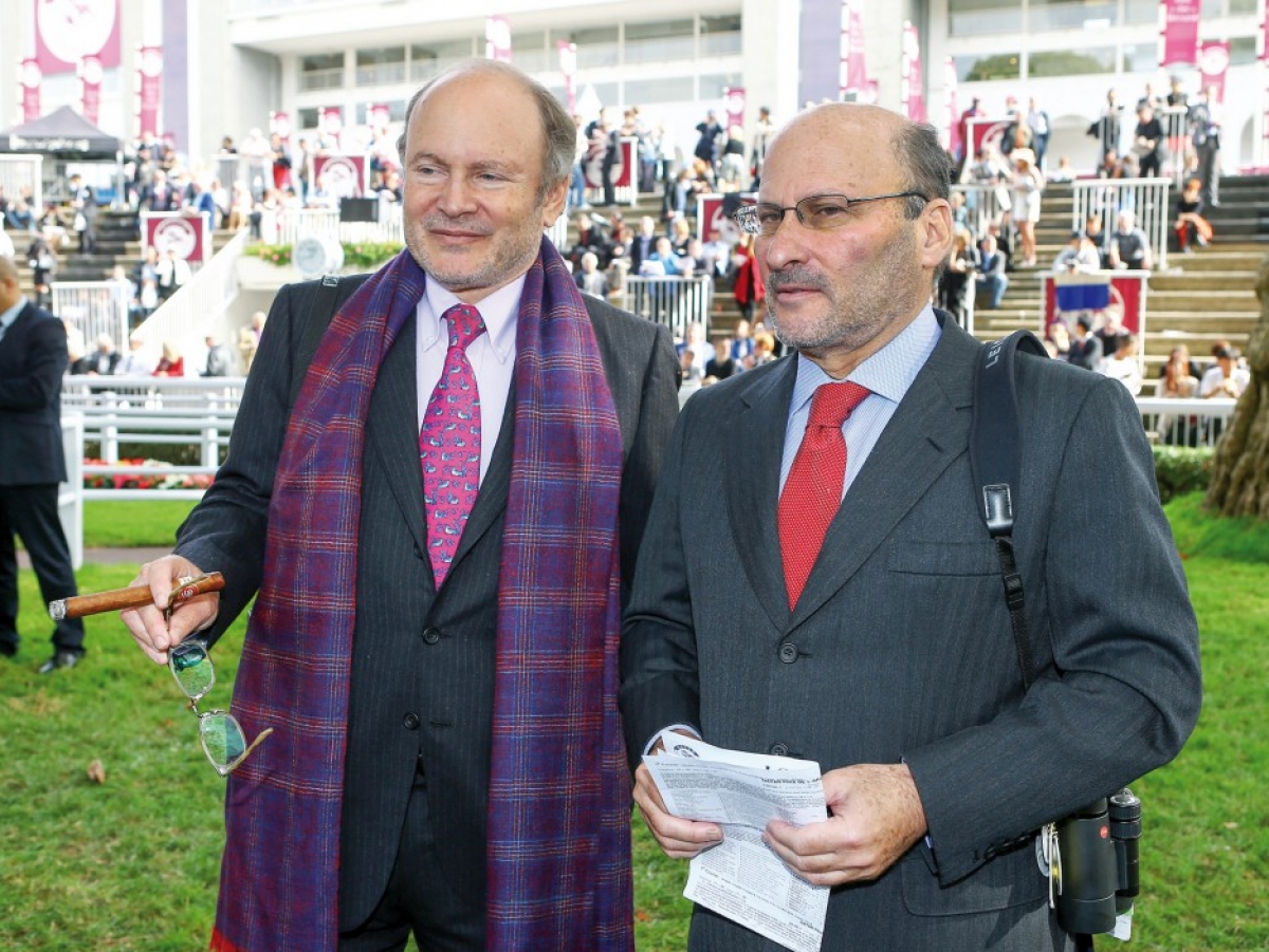 Alain Wertheimer v&agrave; G&eacute;rard Wertheimer l&agrave; người thừa kế thế hệ thứ ba của Chanel.