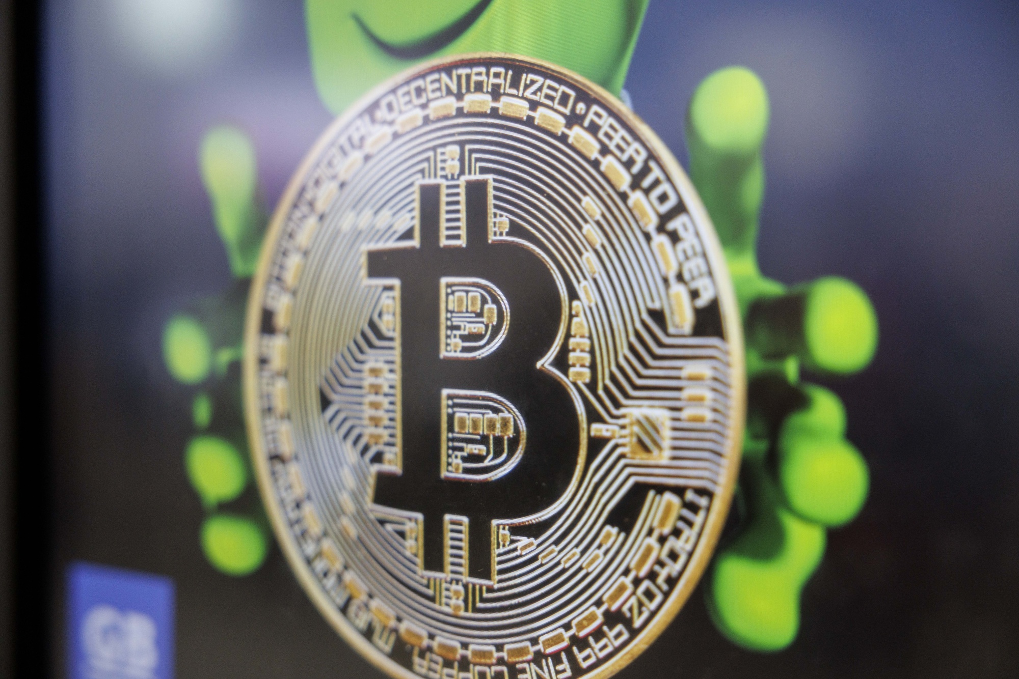 Đã tăng gấp đôi trong năm nay, giá bitcoin liệu có vượt được mốc 40.000 USD?