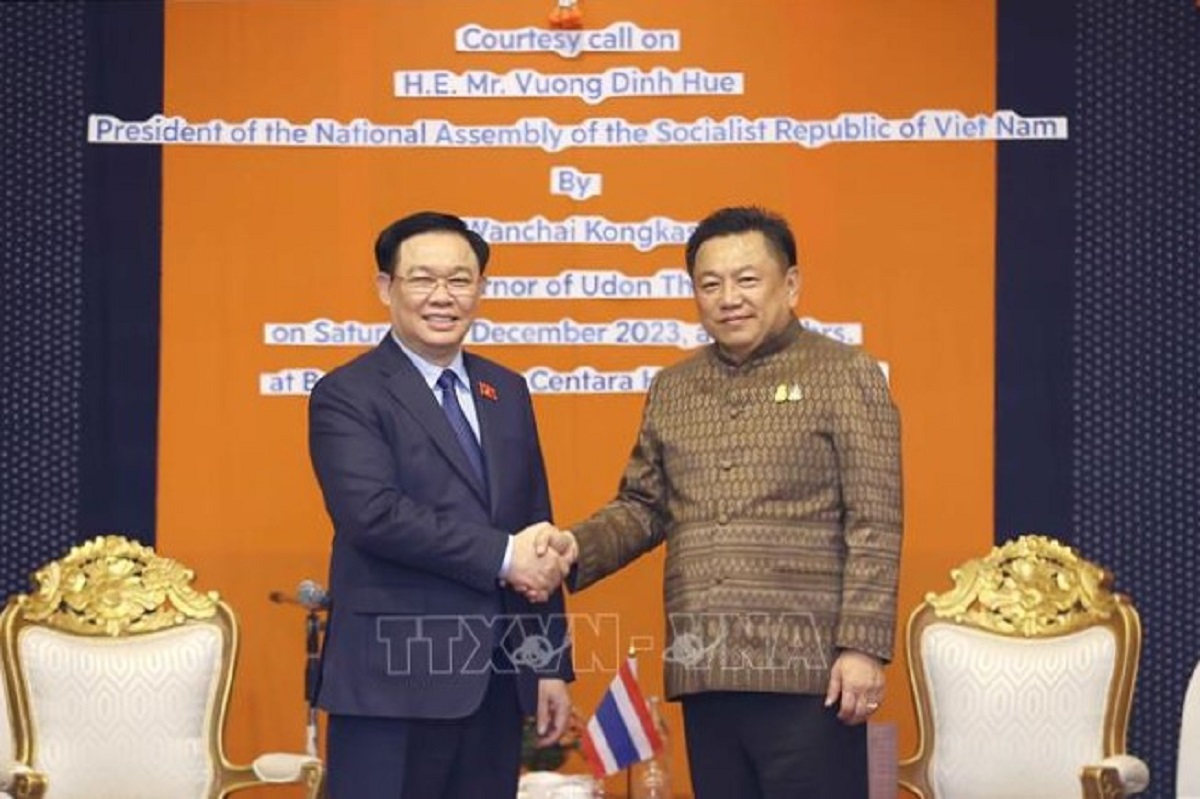 Chủ tịch Link Trang Chủ PG88.Com Mới #2026 Vương Đ&igrave;nh Huệ tiếp Tỉnh trưởng tỉnh Udon Thani Wanchai Kongkasem. Ảnh: TTXVN.