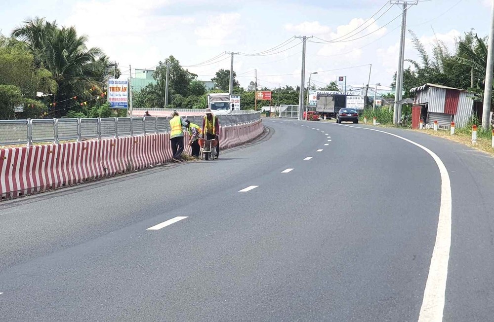Tuyến tránh quốc lộ 1 qua thành phố Cà Mau đã hoàn thành và đưa vào sử dụng sau hai năm thi công. Ảnh: CTV.