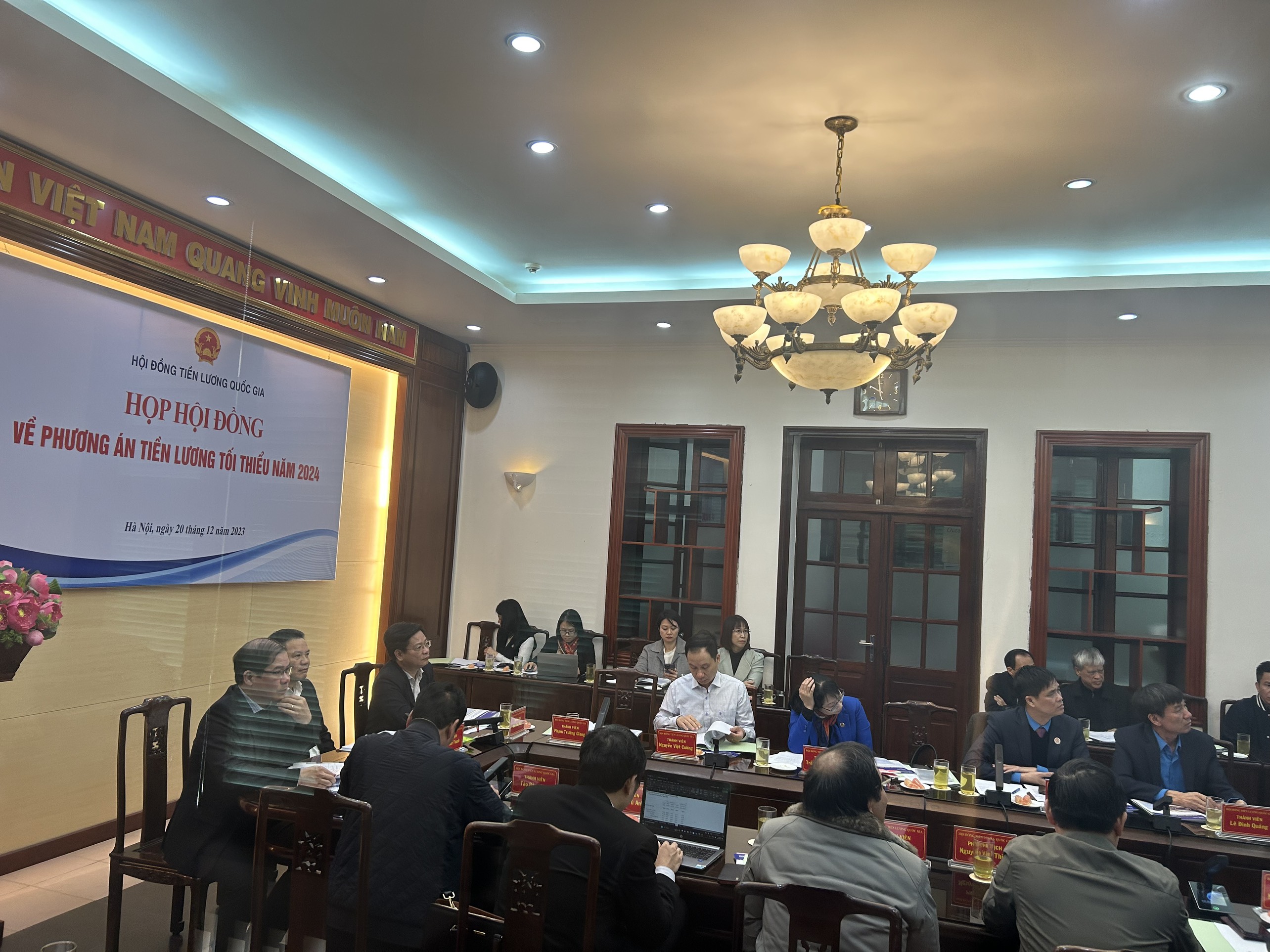 Phi&ecirc;n họp lần 2 của Hội đồng Tiền lương Quốc gia s&aacute;ng 20/12.&nbsp;