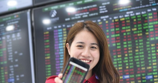 Nhà Pg88vn Trang Chủ Chính Thức cá nhân rút tiền nghỉ Tết, đến lượt khối ngoại gom 