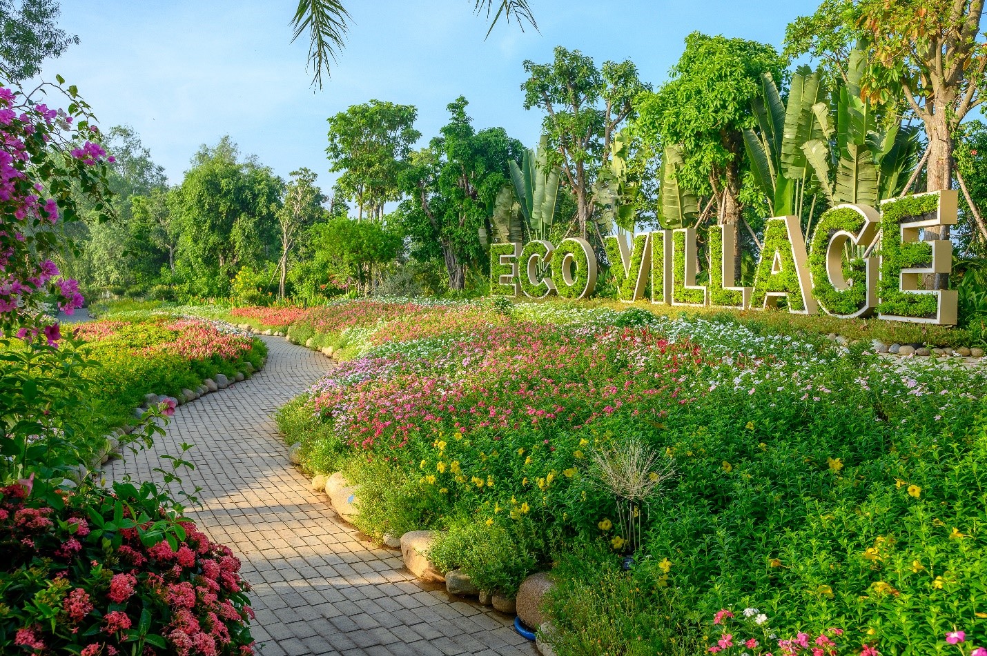 Thi&ecirc;n nhi&ecirc;n ngập tr&agrave;n trong từng bước đi của cư d&acirc;n Ecovillage Saigon River.