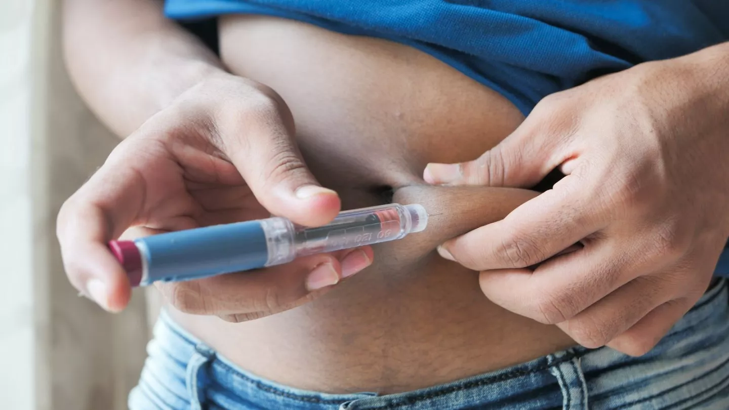 Semaglutide l&agrave; hoạt chất trong th&agrave;nh phần thuốc giảm c&acirc;n Ozempic v&agrave; Wegovy của H&atilde;ng Dược phẩm Novo Nordisk.