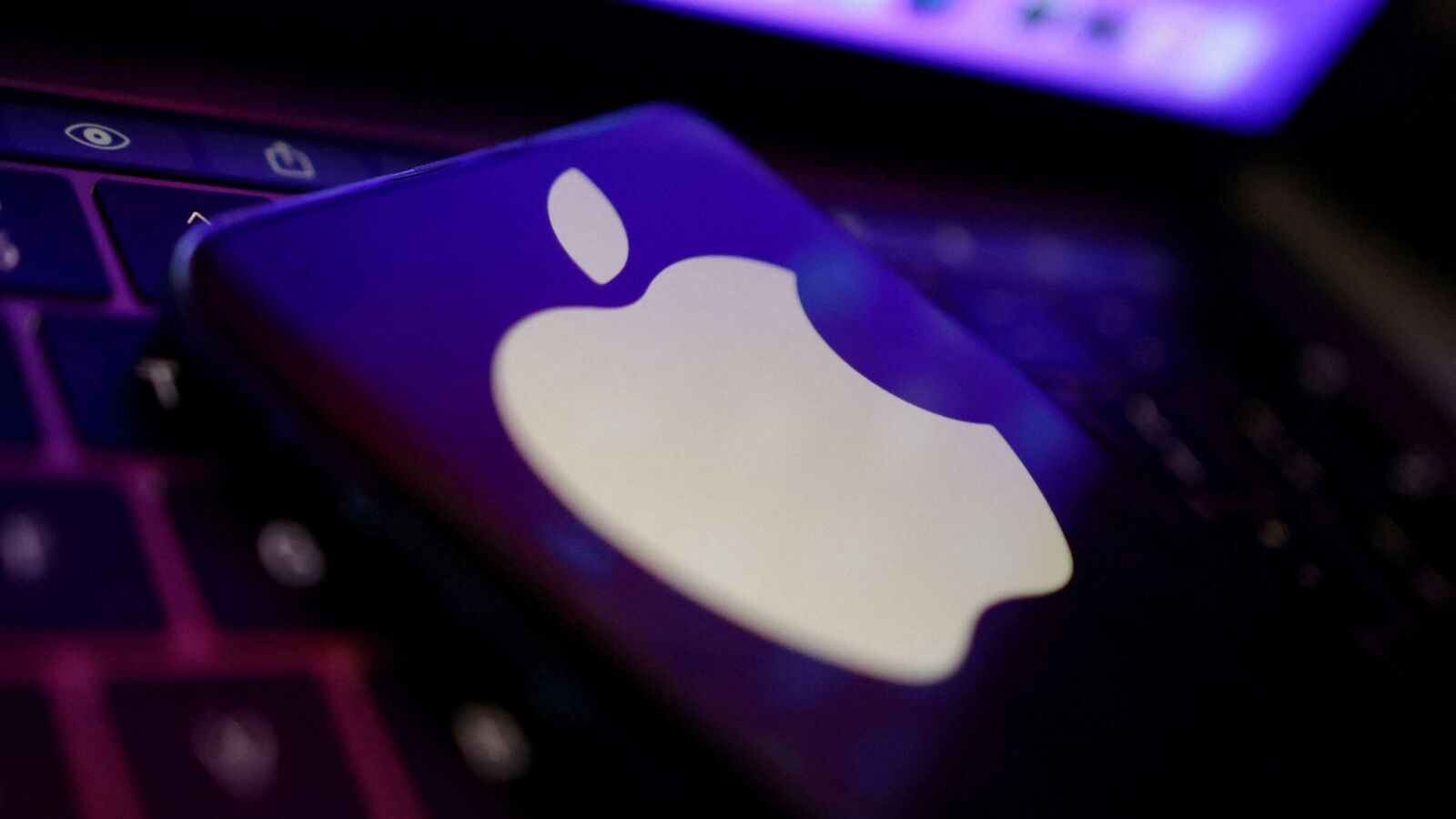 Apple tăng cường kế hoạch đưa AI vào iPhone