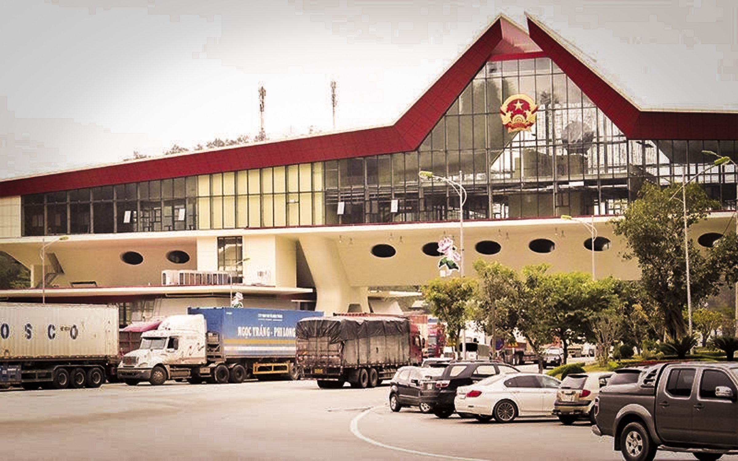 Sôi động xuất nhập khẩu biên mậu Việt – Trung dịp giáp tết Nguyên Đán