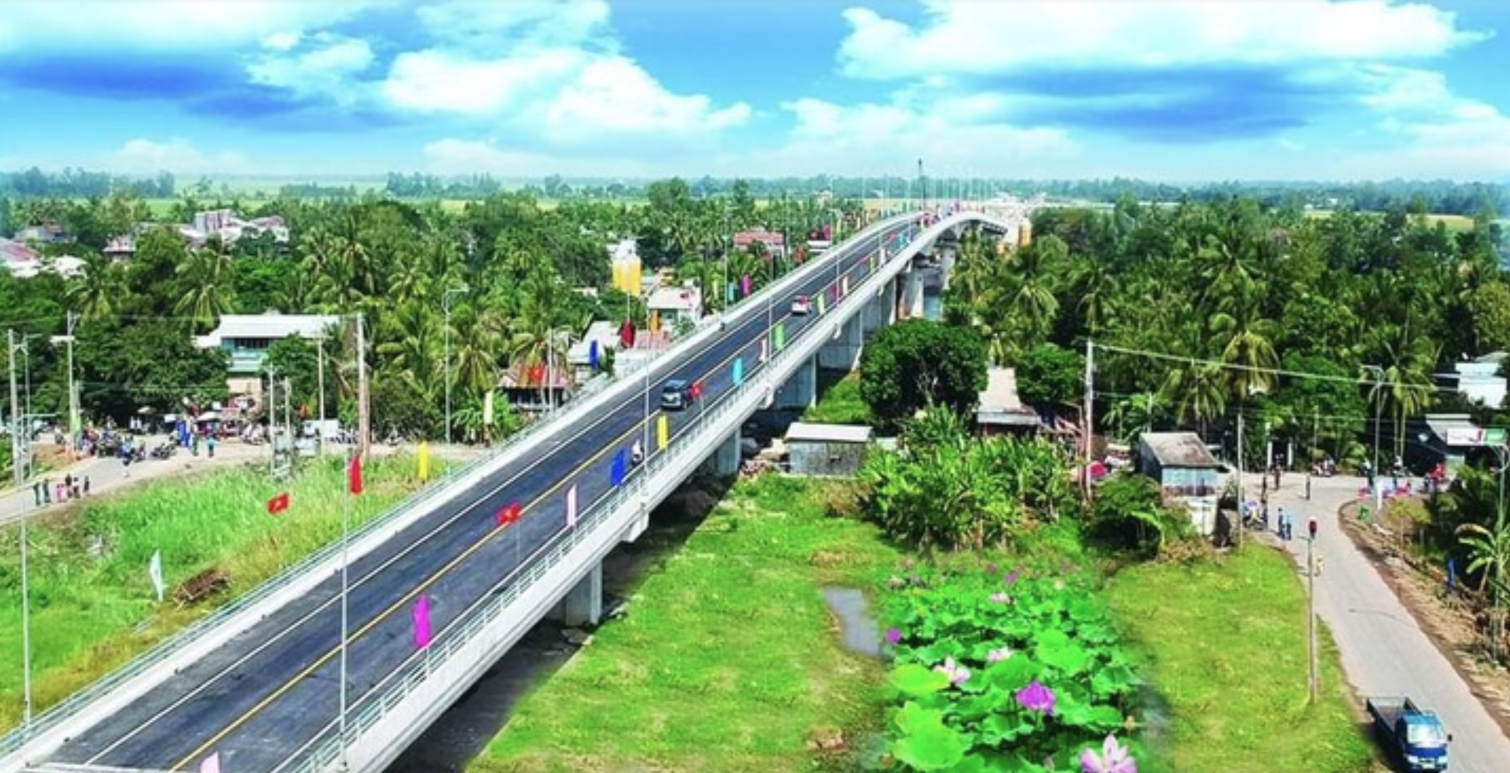 Cầu Tân An tại thị xã Tân Châu kết nối 6Pg88.com hơn 1000 trò chơi hấp dẫn liên vùng với cửa khẩu quốc tế Vĩnh Xương, tỉnh An Giang.