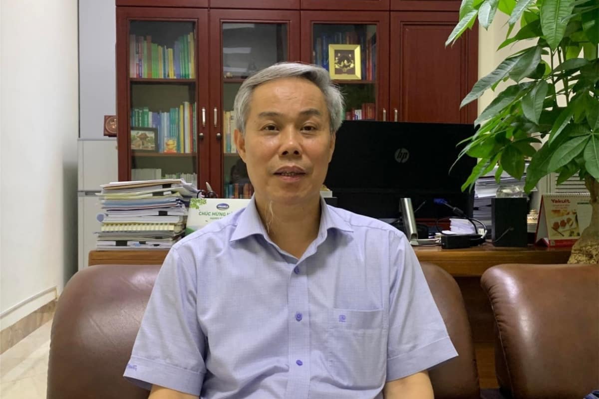 &Ocirc;ng Nguyễn H&ugrave;ng Long, Ph&oacute; Cục trưởng Cục An to&agrave;n thực phẩm (Bộ Y tế) th&ocirc;ng tin về c&ocirc;ng t&aacute;c đảm bảo an to&agrave;n thực phẩm dịp Tết. Ảnh: Phương Thảo.&nbsp;