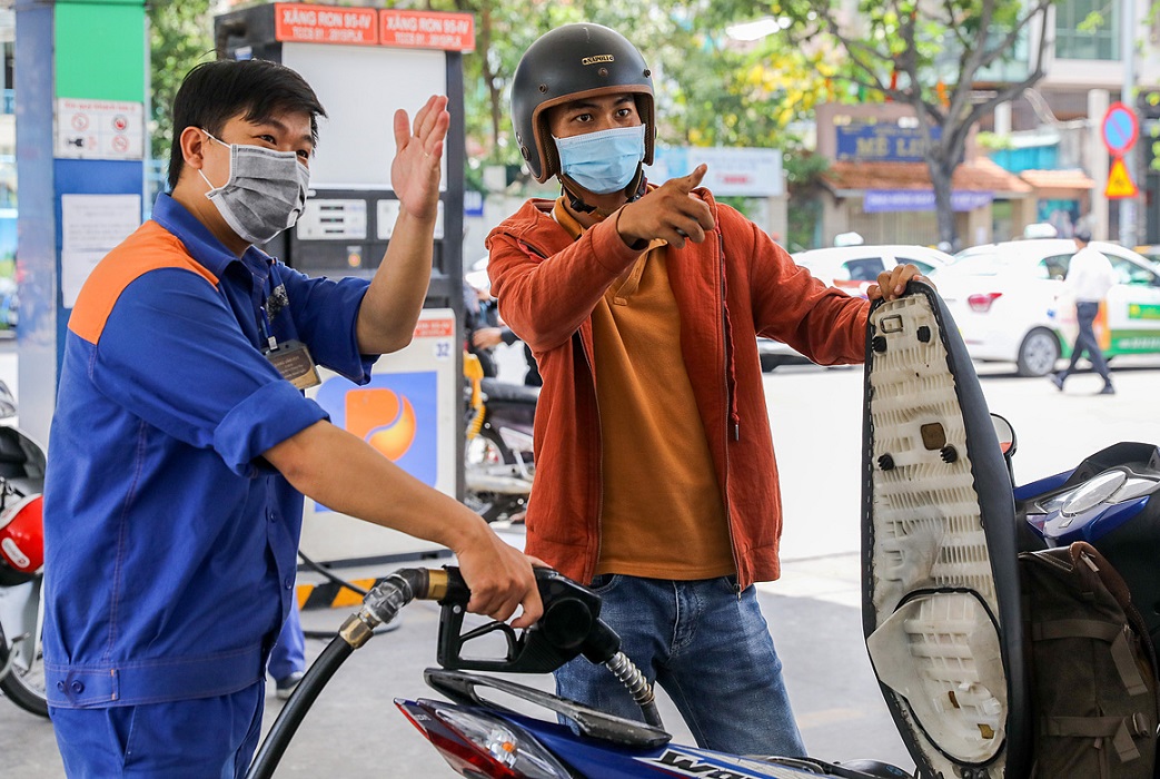 Giá các mặt hàng xăng được điều chỉnh giảm từ 14 đồng/lít - 22 đồng/lít từ chiều 14/3/2024.