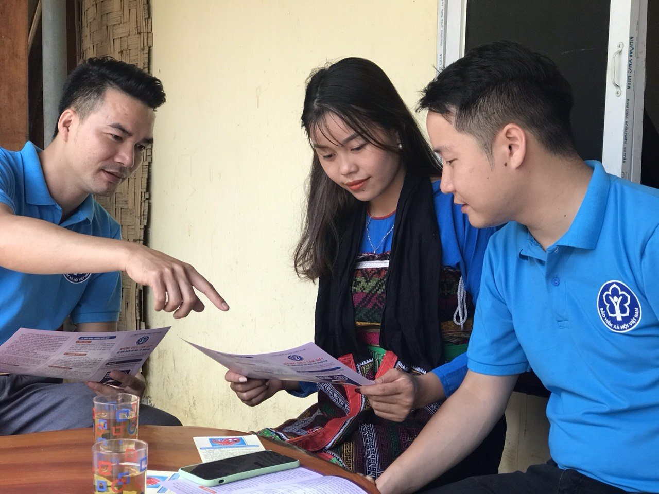 Người tham gia và thụ hưởng các chính sách bảo hiểm xã hội ngày càng tăng. Ảnh - BHXH Việt Nam.