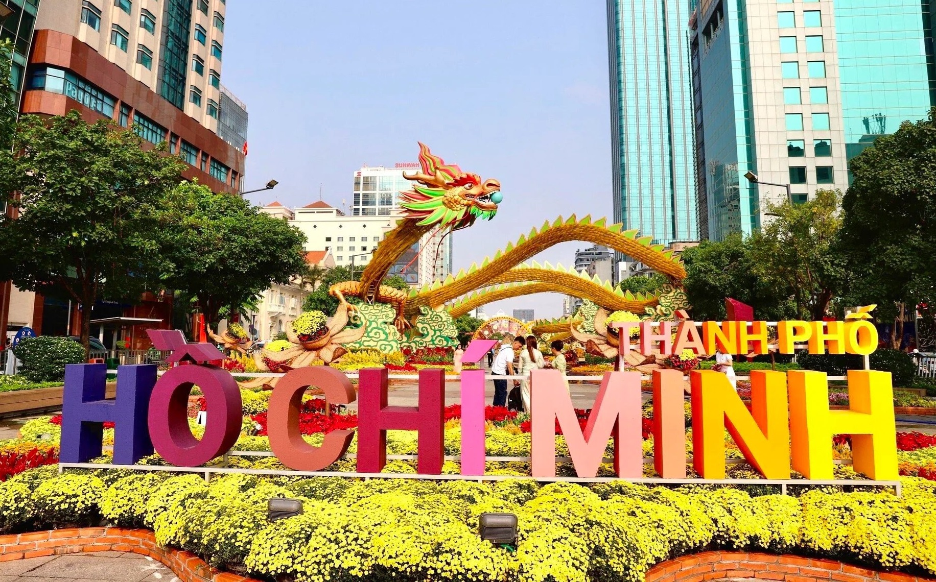 Tết Nguyên đán,  TPHCM thu hơn 6.500 tỷ đồng từ du lịch