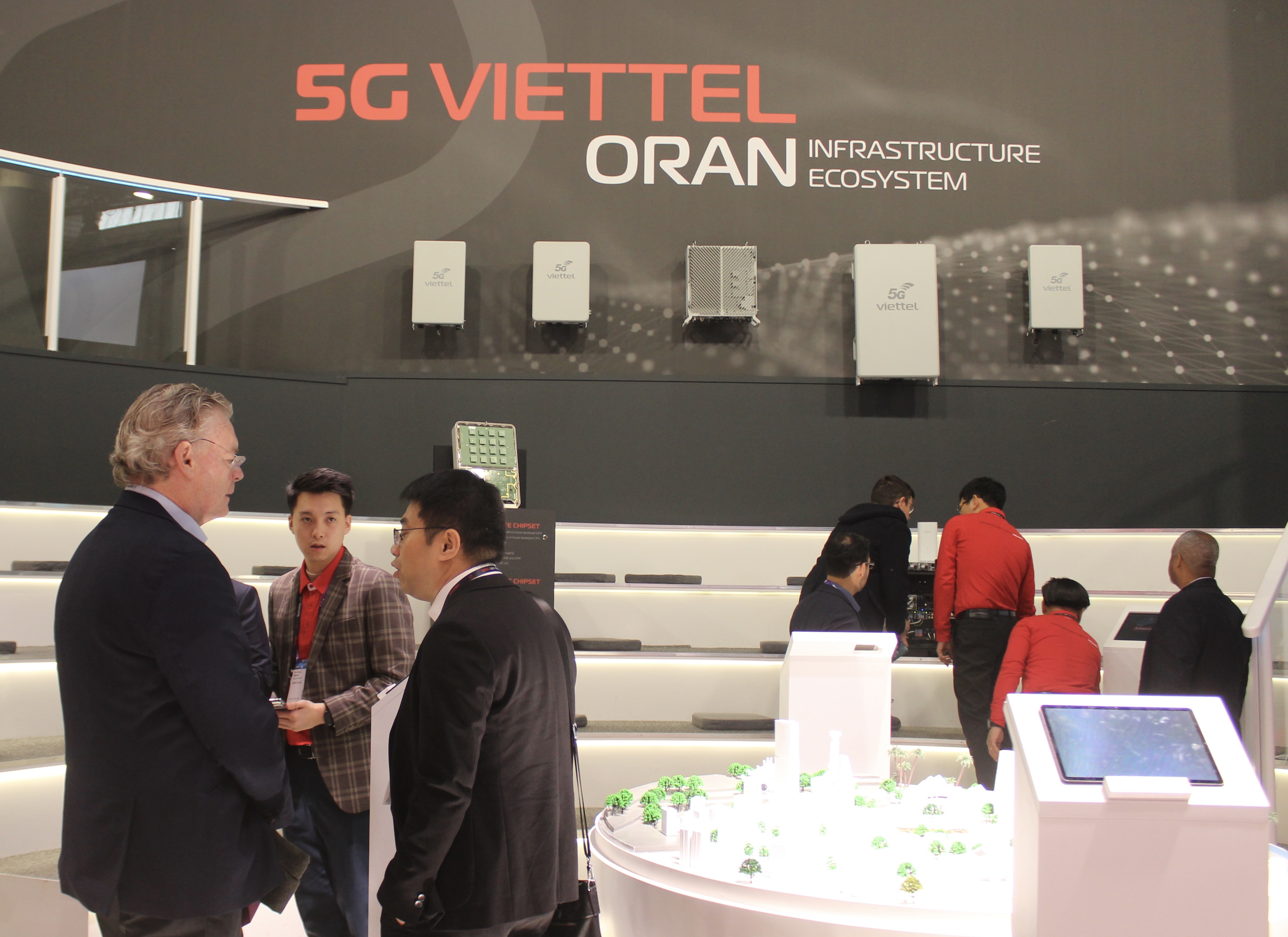Chipset 5G của Viettel được công bố tại Hội nghị di động lớn nhất toàn cầu