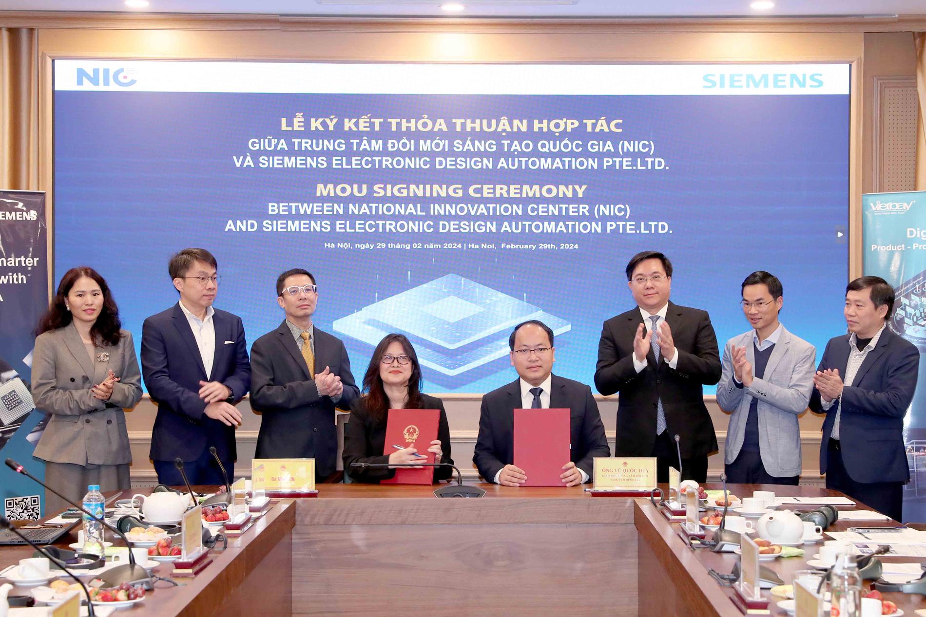 Việc NIC và Siemens EDA hợp tác sẽ giúp gỡ nút thắt về nhân lực để Việt Nam từng bước hiện thực hóa mục tiêu PG88 hơn 2,1 triệu thành viên ngành PG88 Trang chủ nhà cái top 1 bán dẫn.