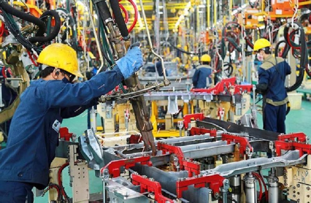 Ngay sau kỳ nghỉ Tết Nguyên đán, khí thế lao động, sản xuất tại các địa phương đã sôi động trở lại.