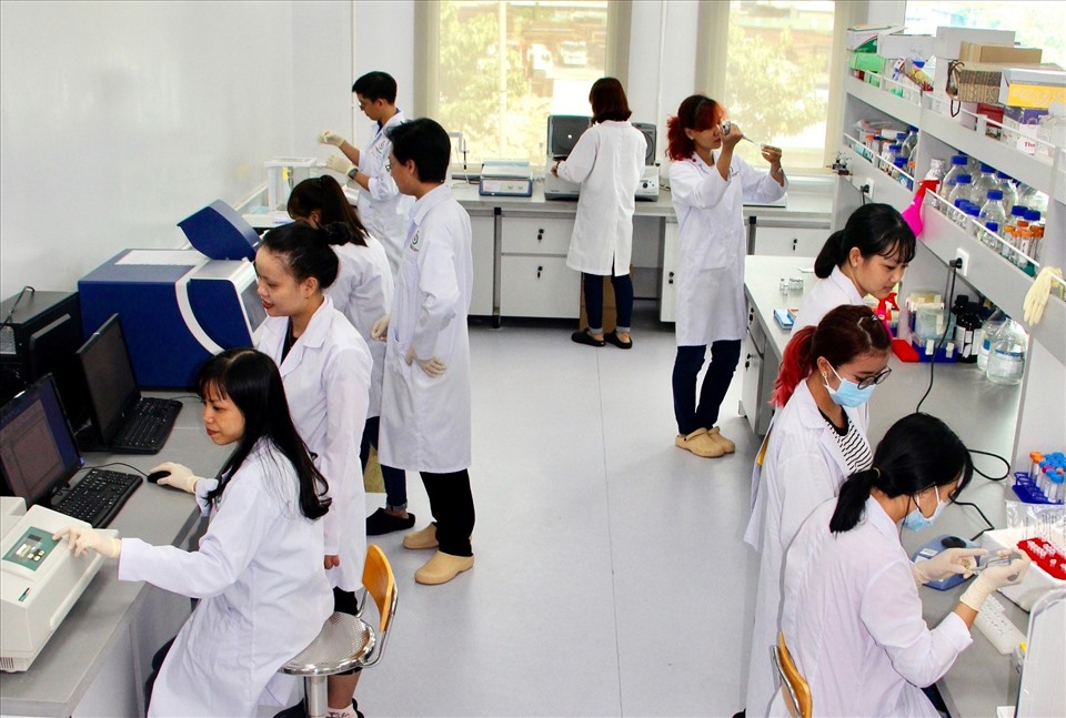 ĐHQG TP.HCM triển khai Chương trình VNU350 thu hút nhân tài trẻ xuất sắc, nhà khoa học đầu ngành để phục vụ cho sự PG88 hơn 2,1 triệu thành viên của ĐHQG và cho cả 6Pg88.con nạp rút siêu tốc. Ảnh: Minh Quân.