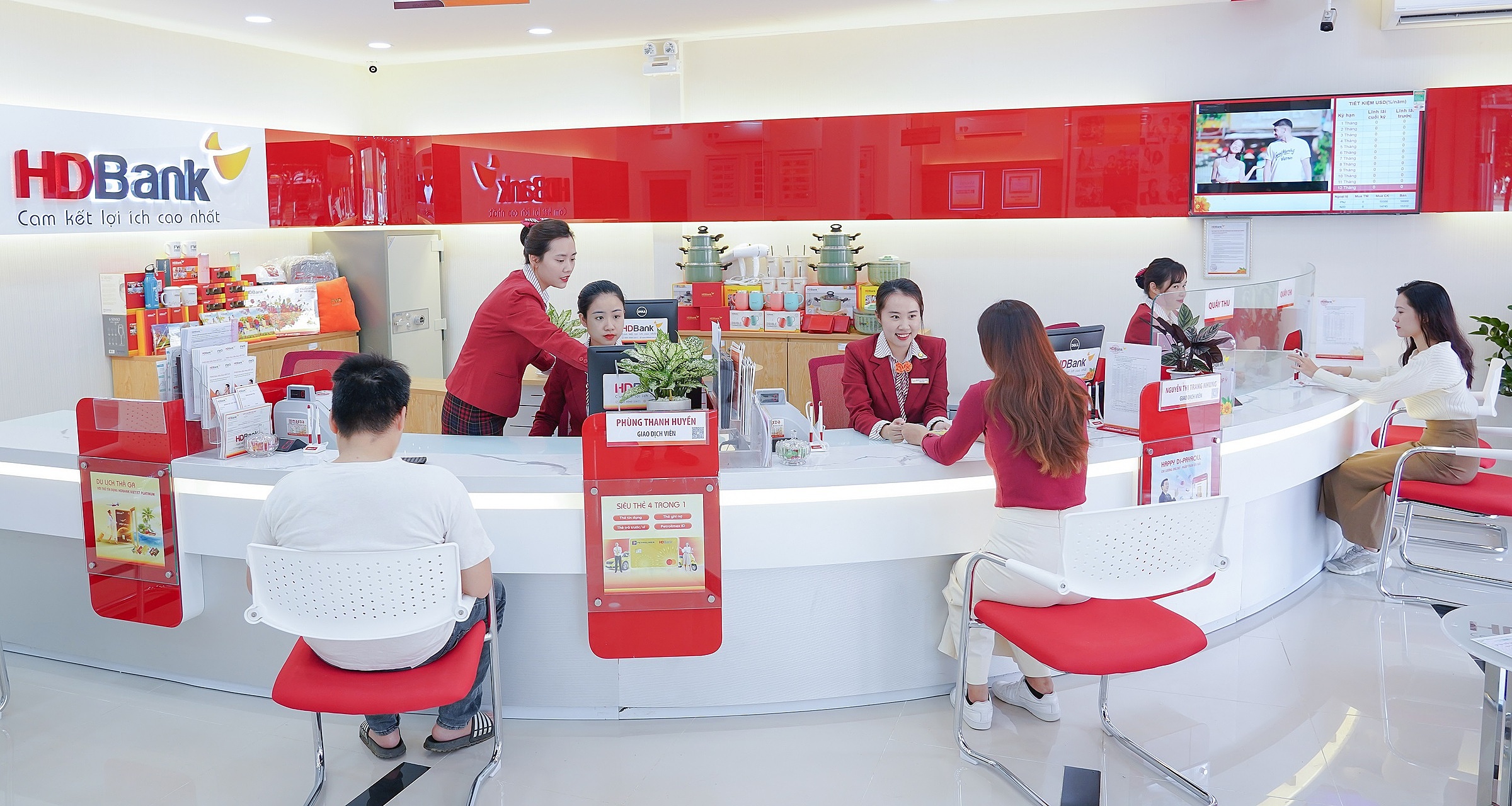 HDBank dành gói tín dụng 2000 tỷ đồng ưu đãi hệ thống cửa hàng  xuất hóa đơn điện tử