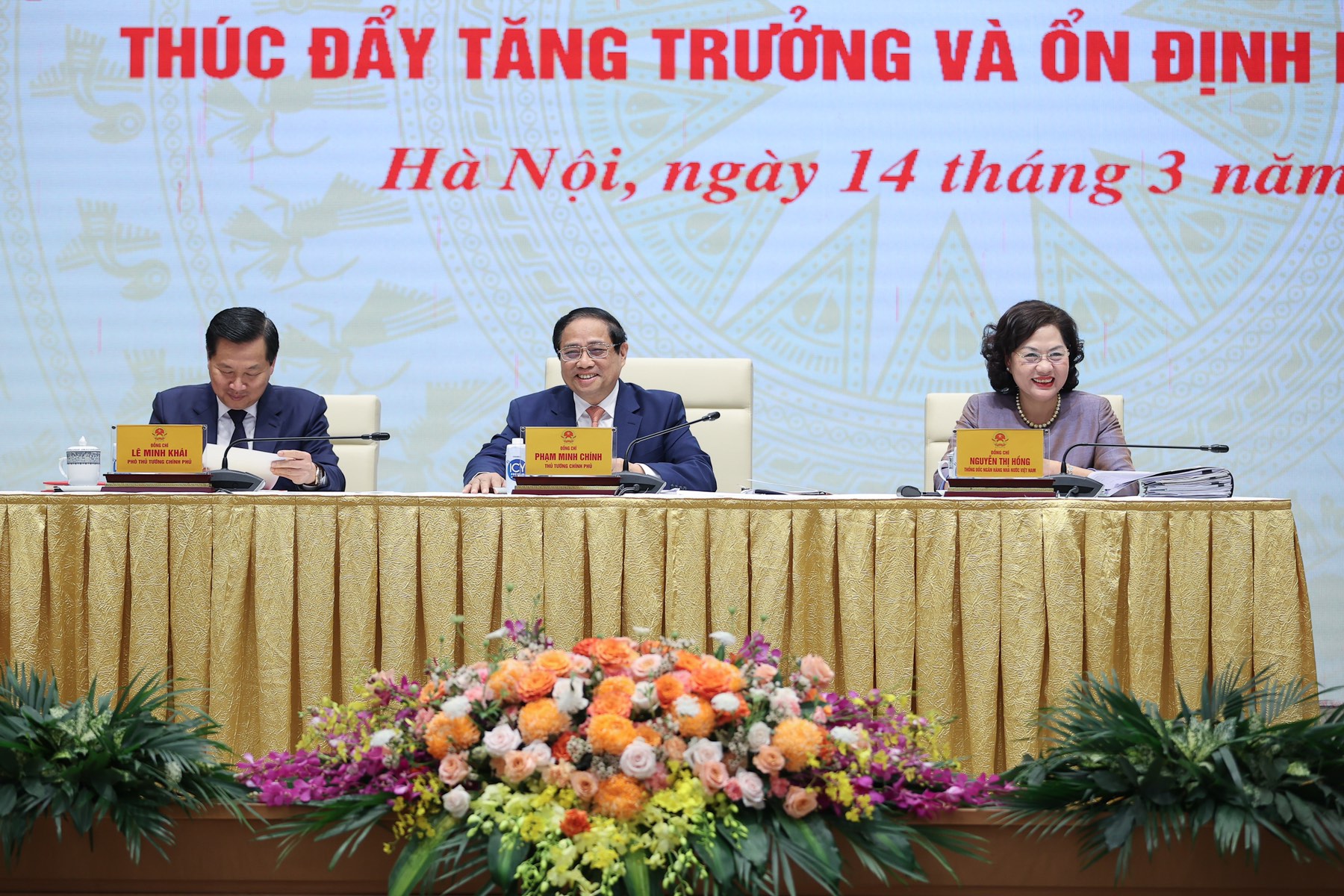 L&atilde;nh đạo Ch&iacute;nh phủ điều h&agrave;nh hội nghị v&agrave; lắng nghe những vướng mắc, đề xuất của PG88 Link Dễ Nhớ Pg88.com -&nbsp;Ảnh: Cổng Th&ocirc;ng tin Ch&iacute;nh phủ.