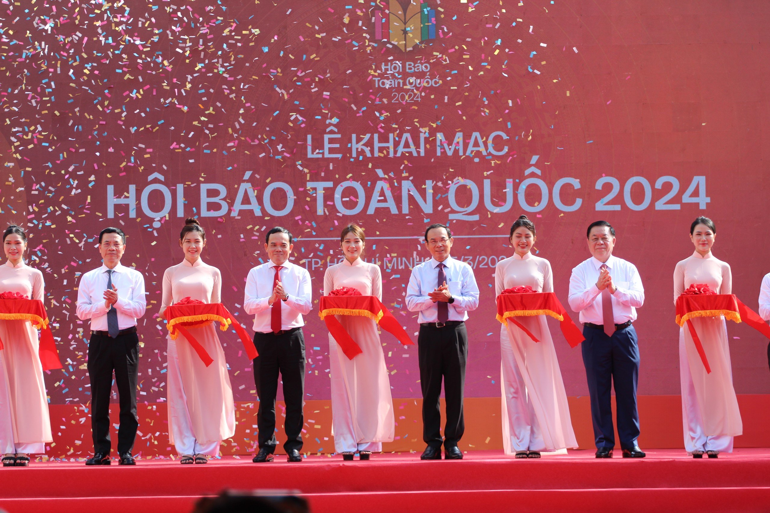 Hội B&aacute;o to&agrave;n quốc năm 2024 kỳ vọng giới thiệu đến c&ocirc;ng ch&uacute;ng những th&agrave;nh tựu nổi bật, tính ti&ecirc;n phong, chuyên nghiệp, hiện đại của báo chí.