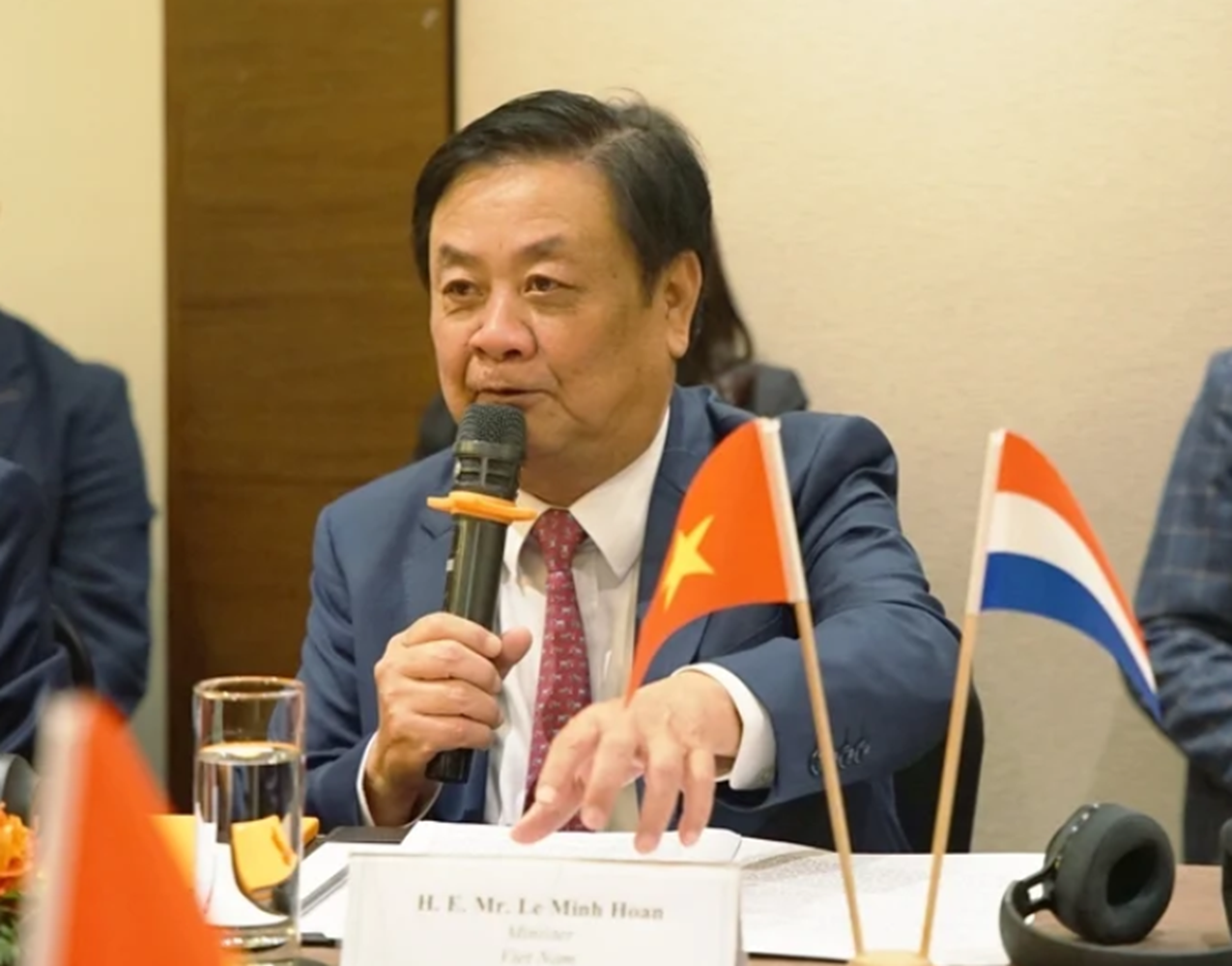 Bộ trưởng L&ecirc; Minh Hoan: 