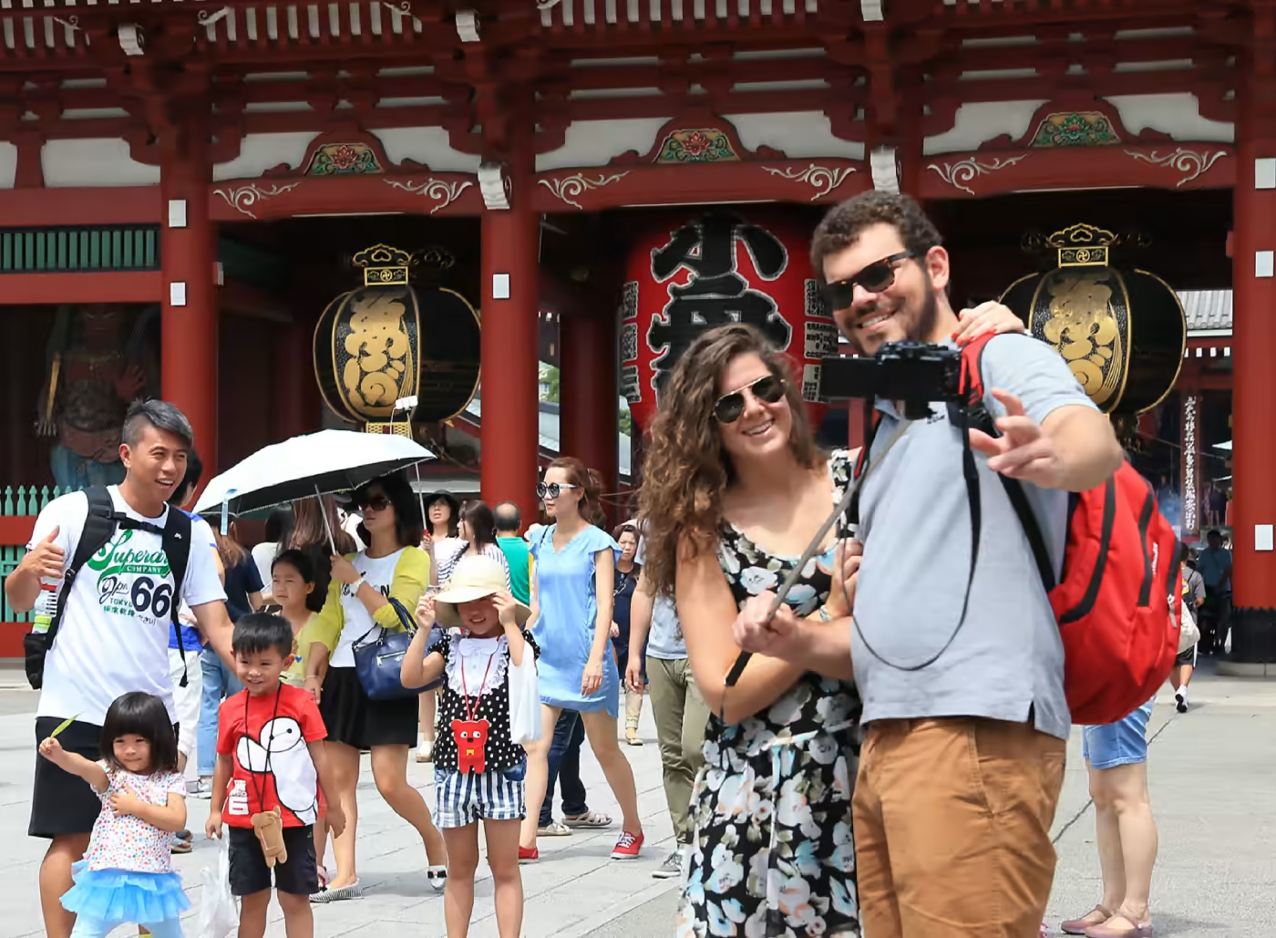 Khoảng 3,73 triệu lượt kh&aacute;ch du lịch nước ngo&agrave;i dự kiến sẽ đến thăm Nhật Bản trong m&ugrave;a hoa anh đ&agrave;o nở.