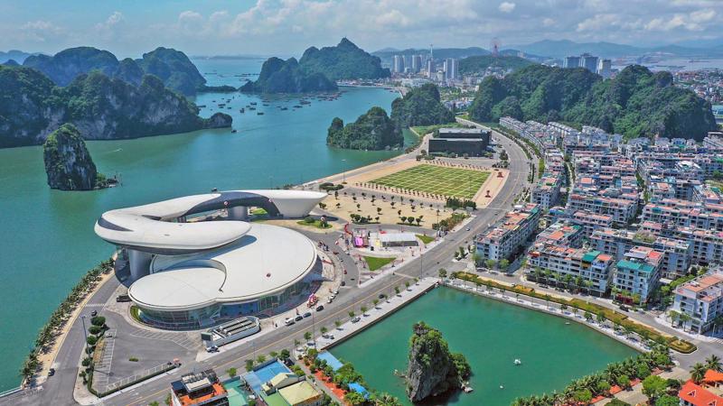 Quảng Ninh dẫn đầu cả nước về thu hút vốn đầu tư nước ngoài.