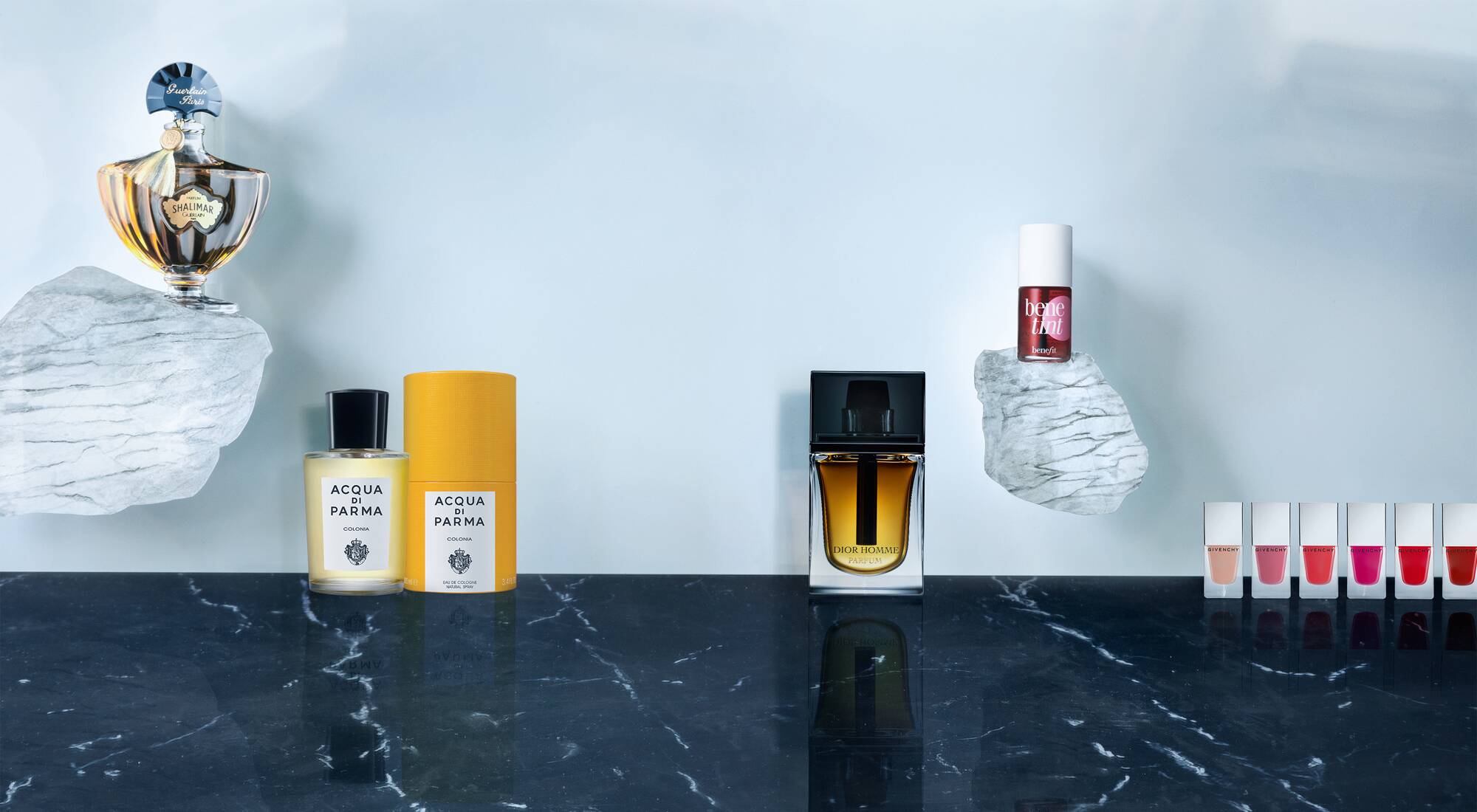 Nước hoa v&agrave; đồ trang điểm của LVMH mang lại &ldquo;hiệu quả hoạt động vững chắc tr&ecirc;n tất cả c&aacute;c khu vực.