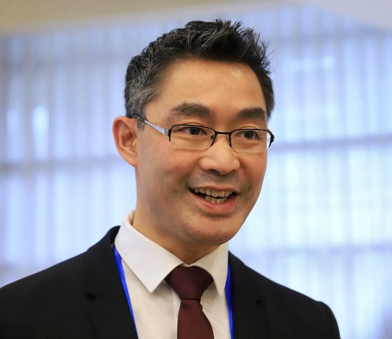 Nguyên Phó Thủ tướng Đức: 